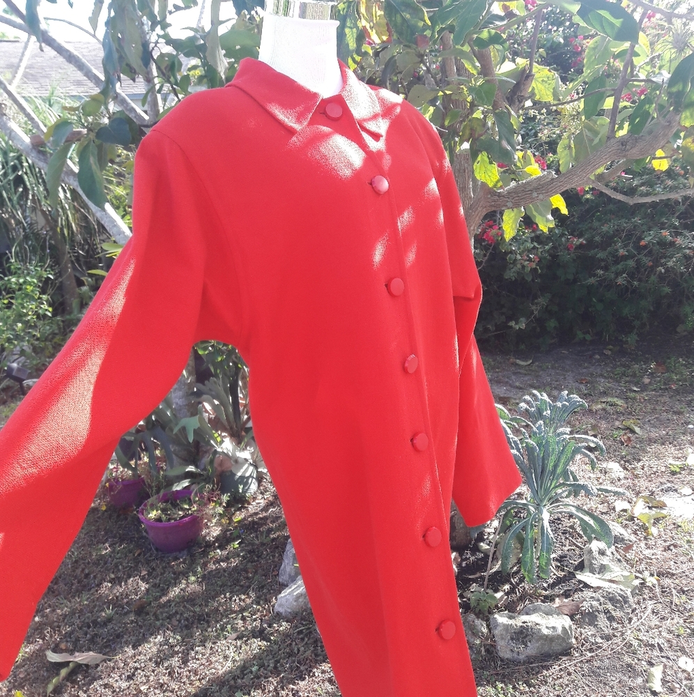 Carolyne Roehm crepe wool coat